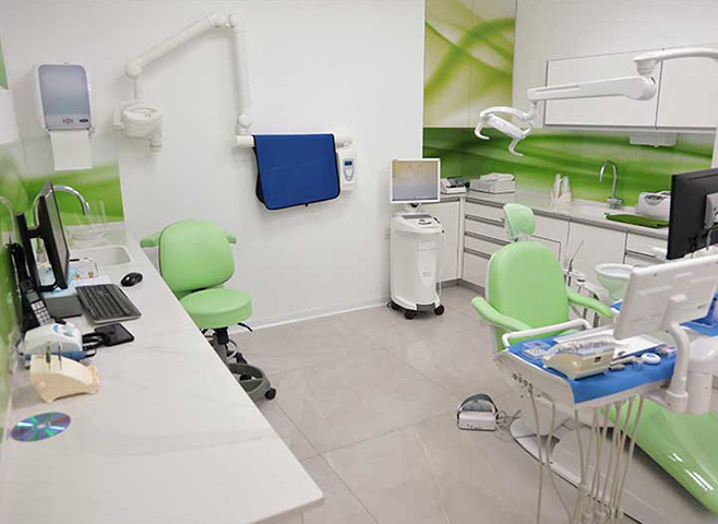 Стоматологическая клиника в Ашдоде оснащена современным оборудованием.